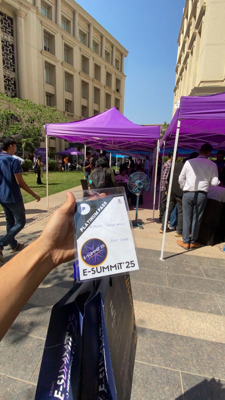 AskIt India platinum pass held up at the IIT Bombay E-Summit venue